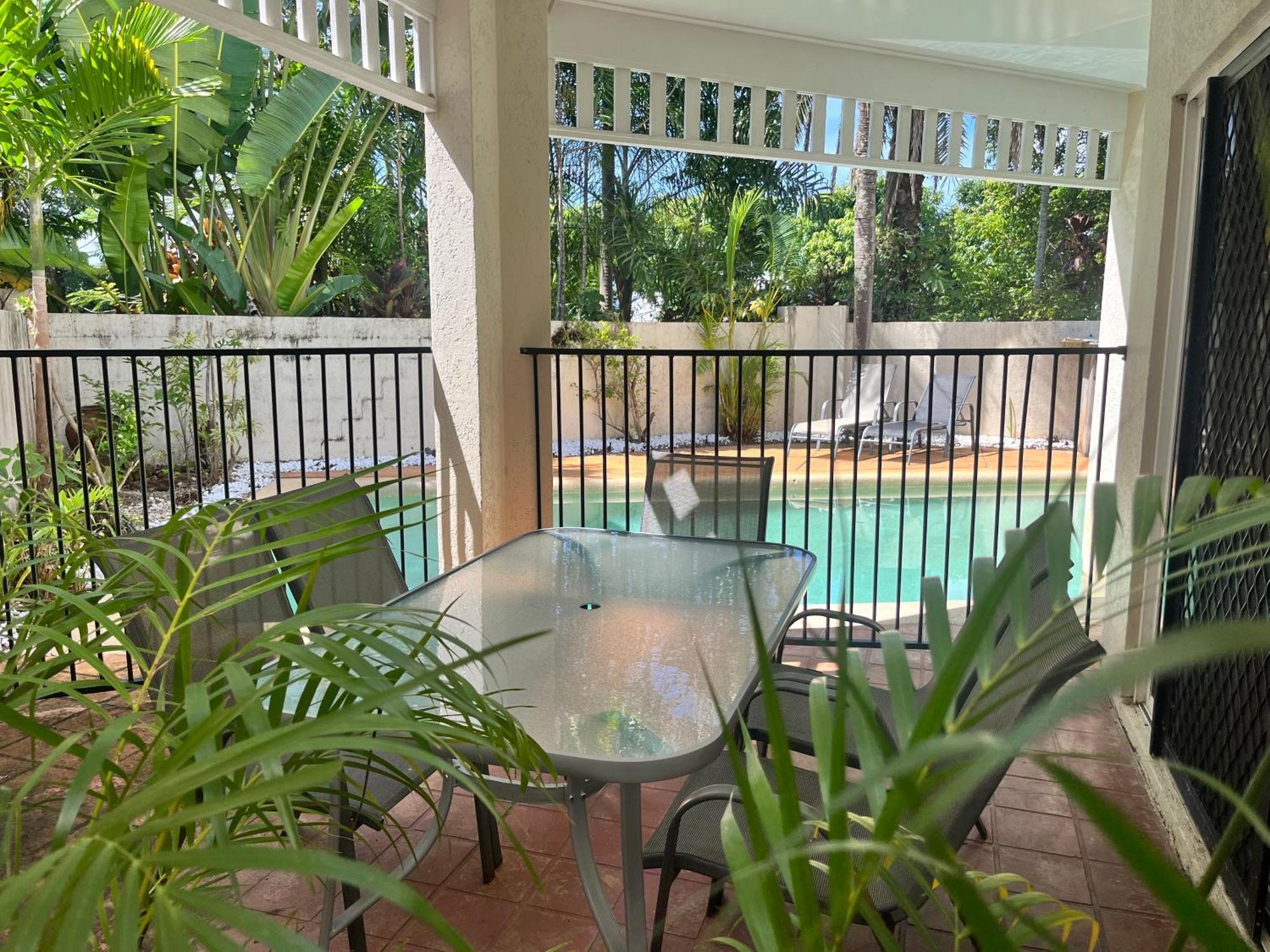 The Villas Palm Cove Pokoj fotografie