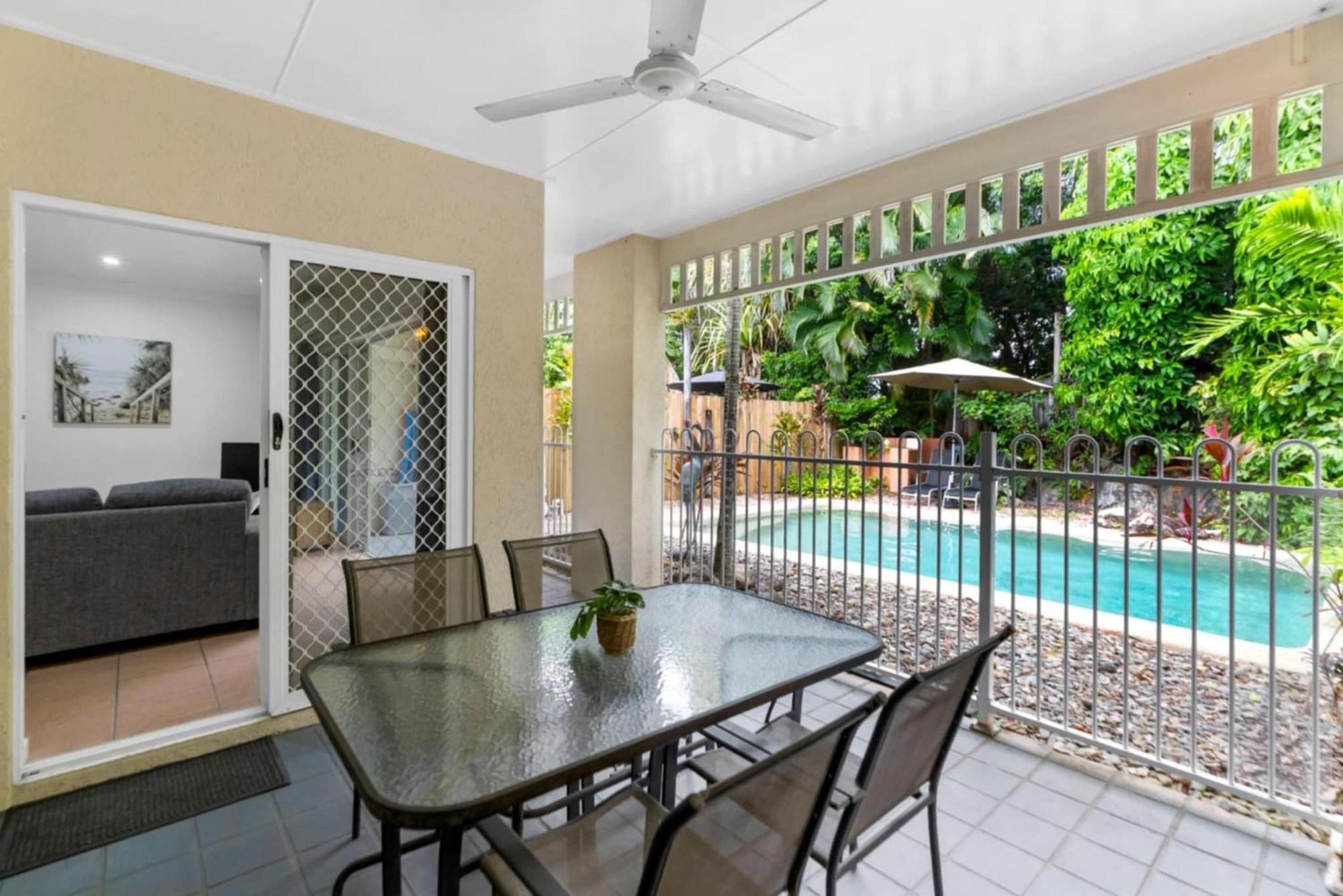 The Villas Palm Cove Pokoj fotografie